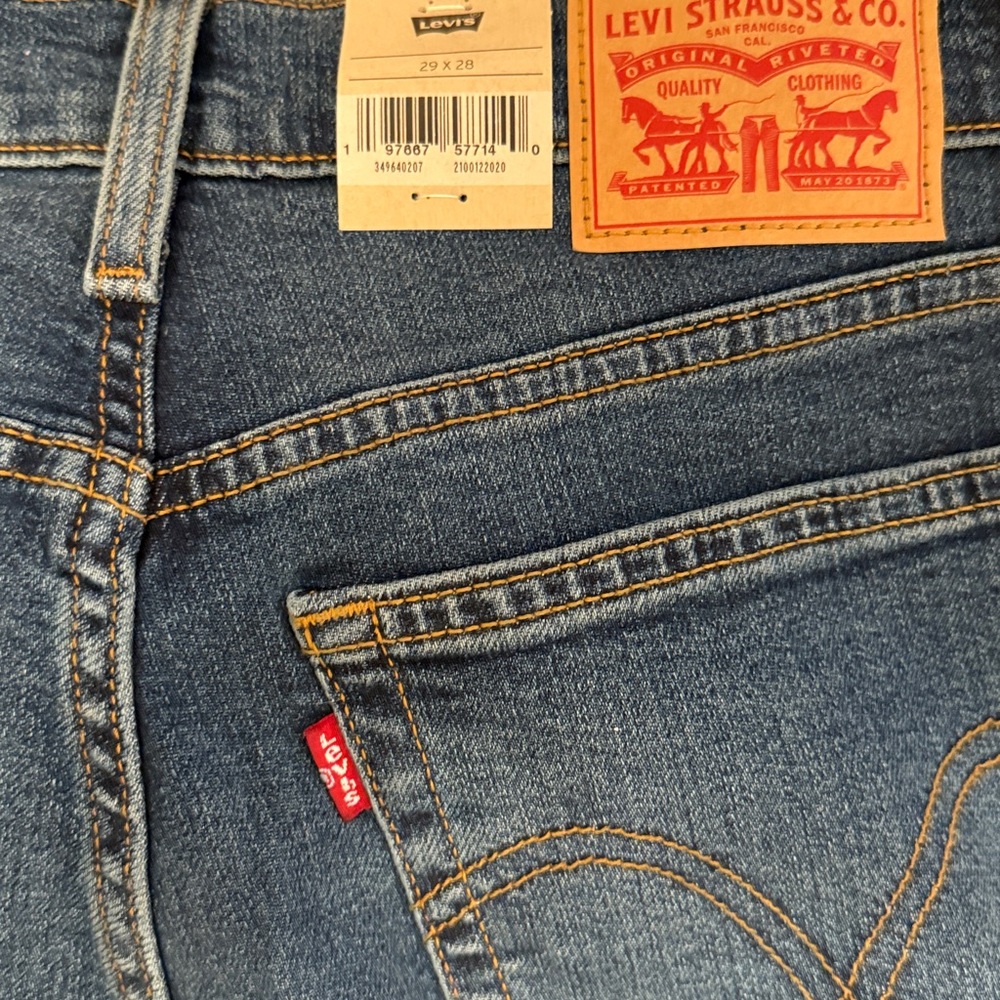 Levi's Dark Blue Wedgie Straight Jeans - Picture 4 of 6